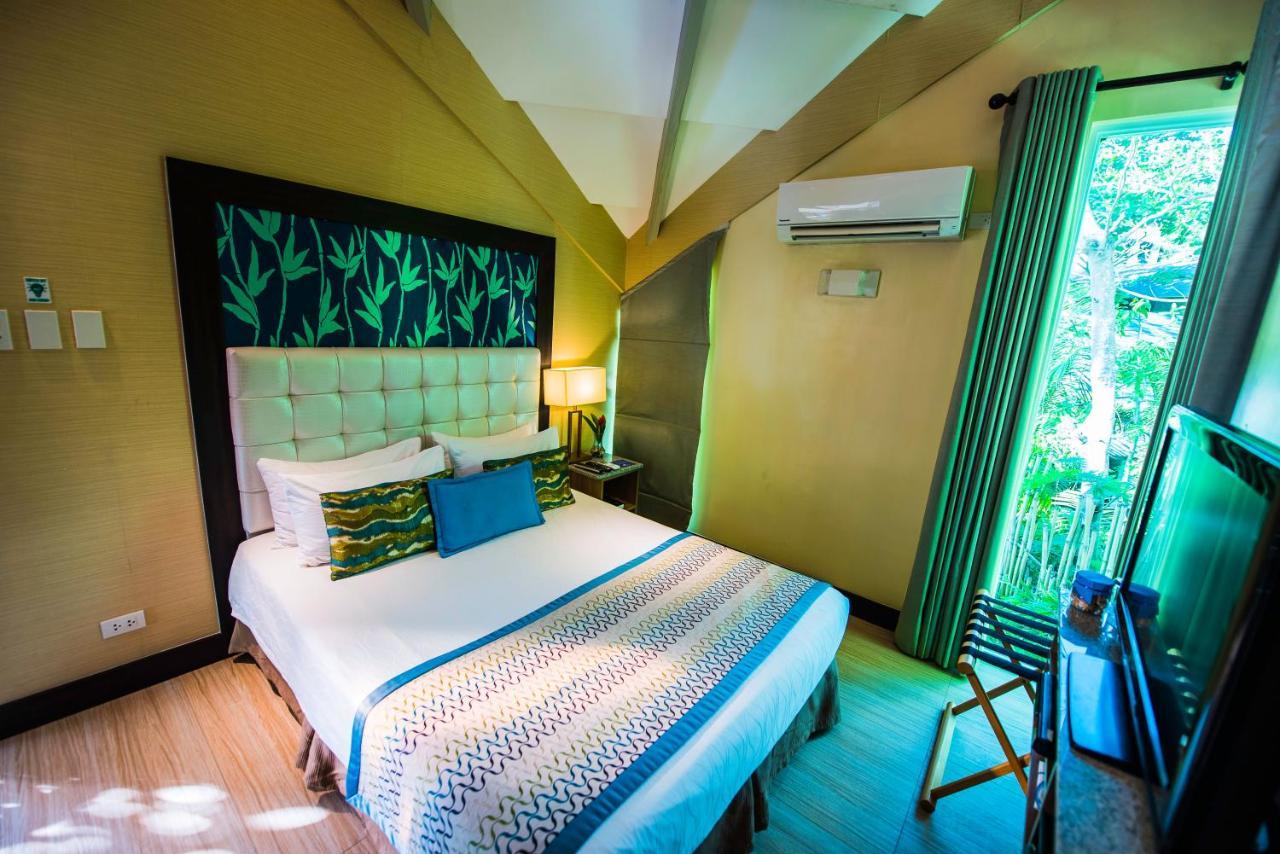 Acuatico Beach Resort & Hotel Inc. サンフアン エクステリア 写真