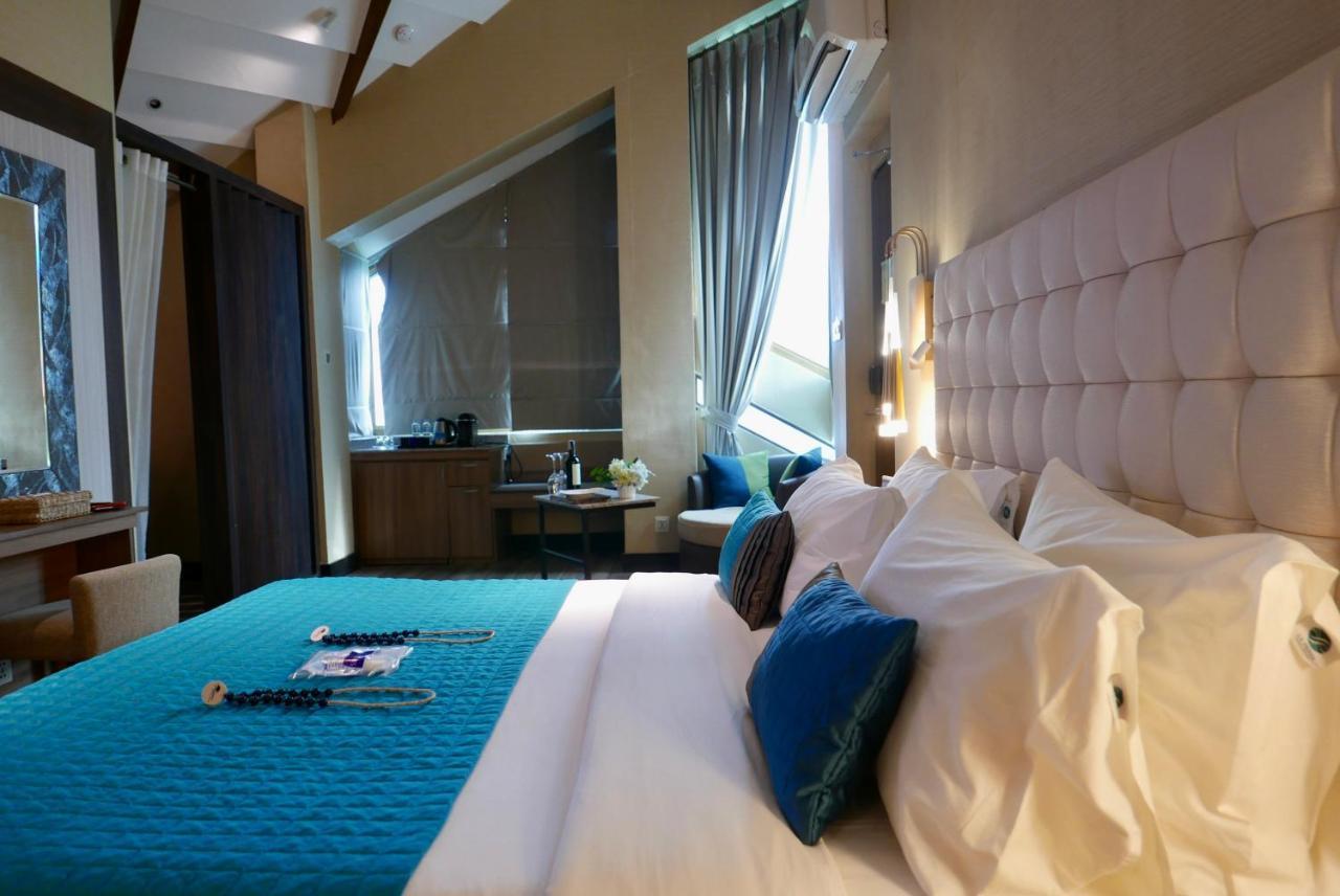 Acuatico Beach Resort & Hotel Inc. サンフアン エクステリア 写真