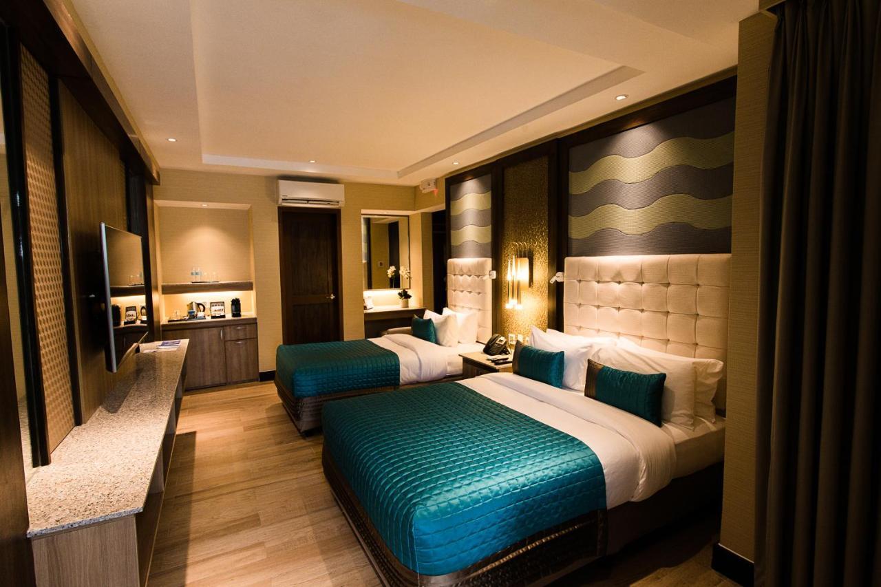 Acuatico Beach Resort & Hotel Inc. サンフアン エクステリア 写真