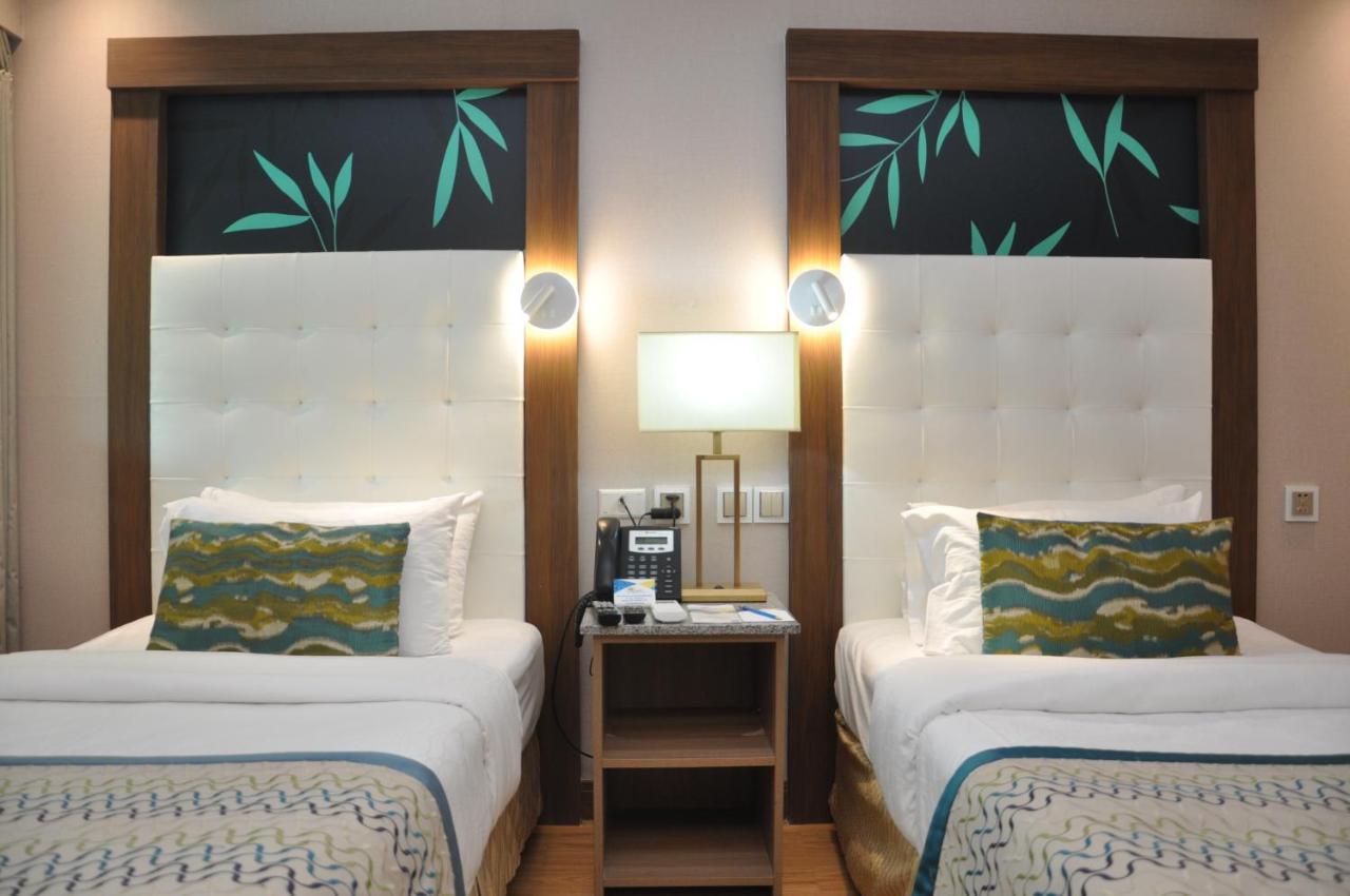 Acuatico Beach Resort & Hotel Inc. サンフアン エクステリア 写真
