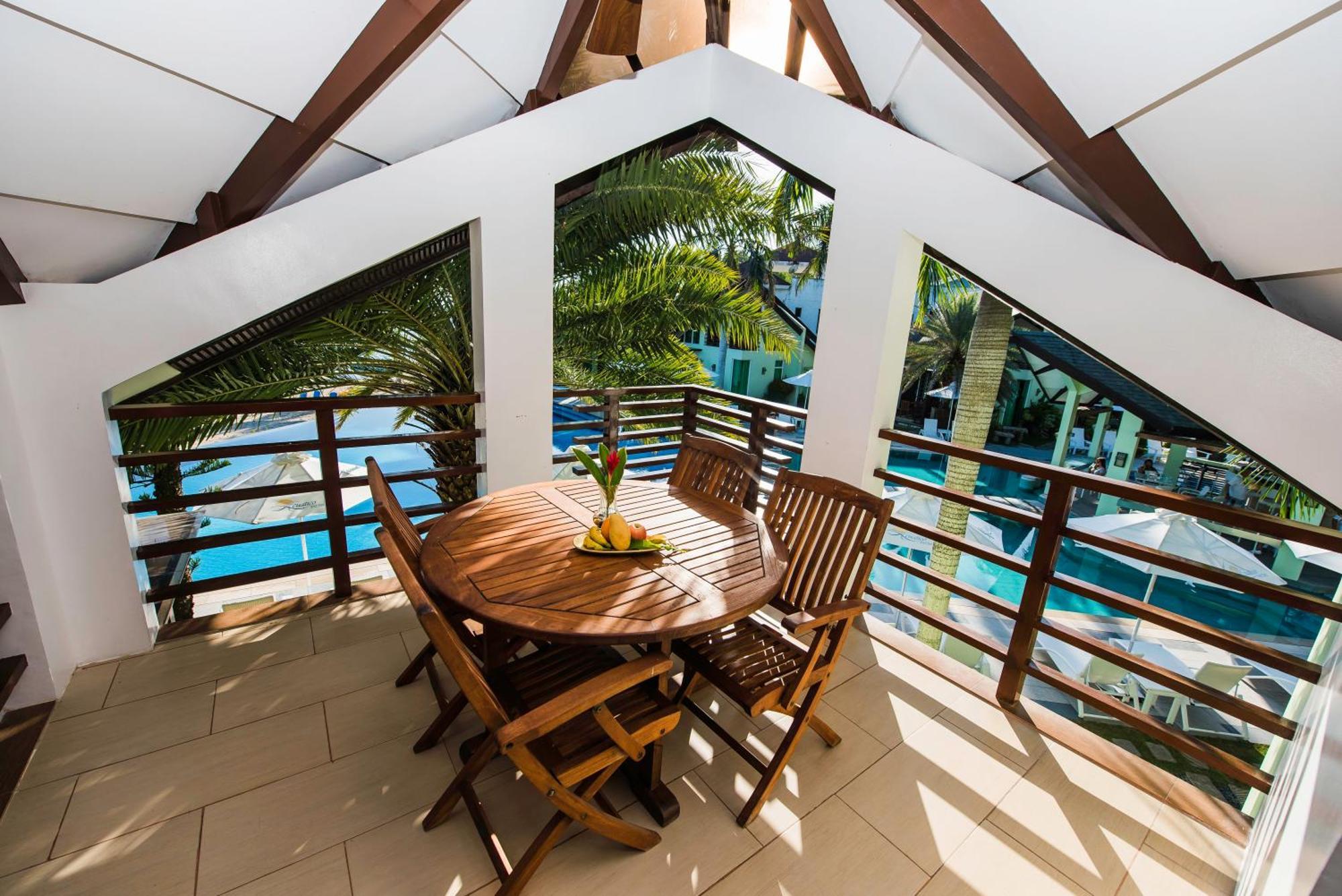 Acuatico Beach Resort & Hotel Inc. サンフアン エクステリア 写真